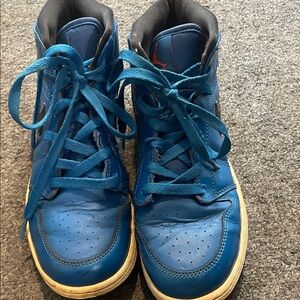 Jordan Kids Blue High-Top Sneakers with Red Jumpman